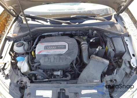 2019 Audi S3 2.0T Premium Plus z USA, uszkodzony, nr VIN WAUB1HFF5KA084911